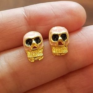 NWOT Adorable Pink & Gold Skull Stud Earrings